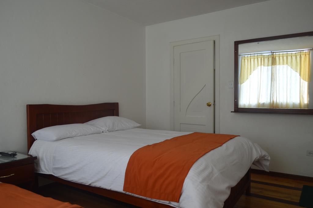 Hotel Ventura Riobamba Buitenkant foto