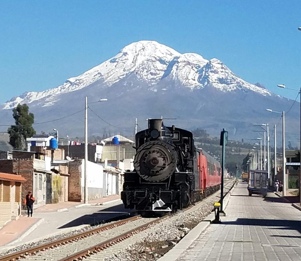 Hotel Ventura Riobamba Buitenkant foto